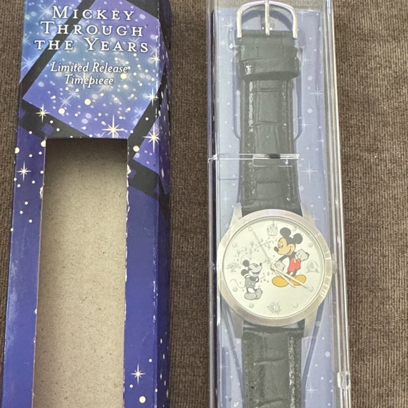 Disney Other - Disney Men's Mickey Through the Years Watch with Black Strap and Silver Case